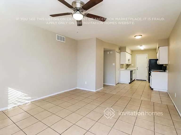 535 S Udall #B — Photo 6