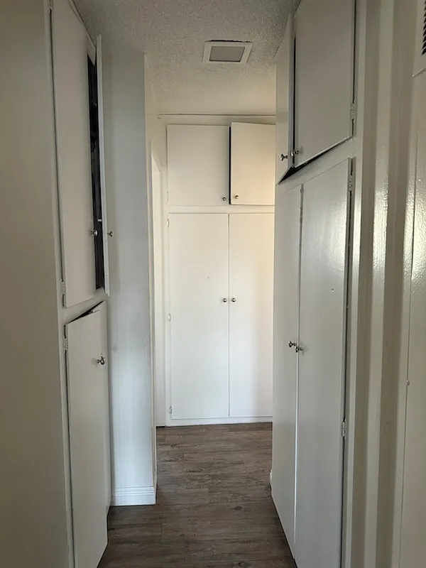 2 bed, 900 sqft, $2,900 — Photo 1