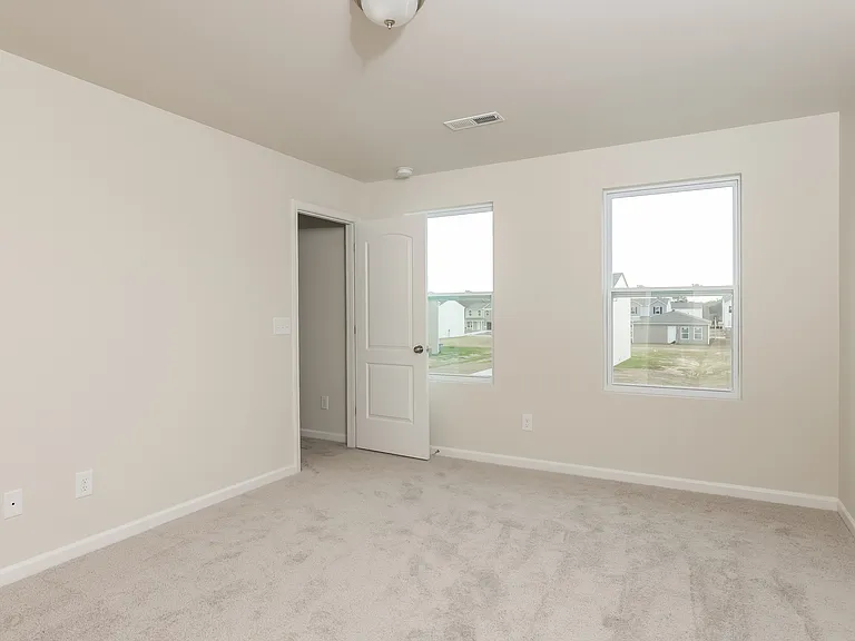 1265 Zoysia Dr — Photo 9