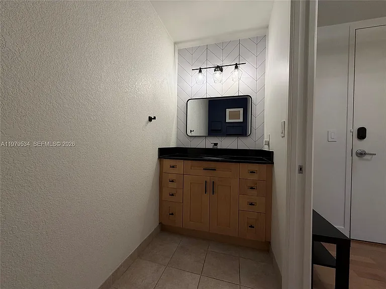 150 E Robinson St #205 — Photo 5
