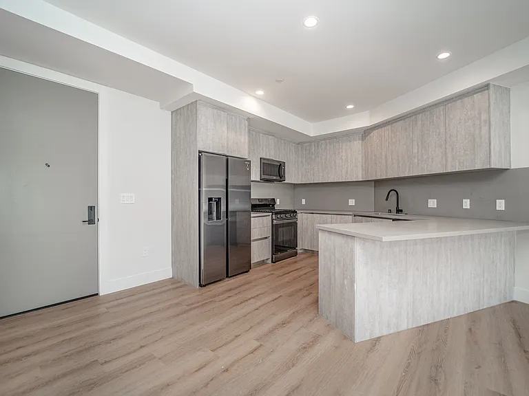 2828 London St #3070 — Photo 6