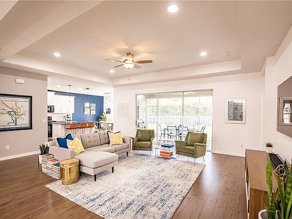 5th image of 11996 Forest Park Cir