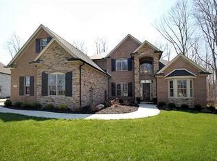 4754 Rhone Dr, Maumee, OH 43537