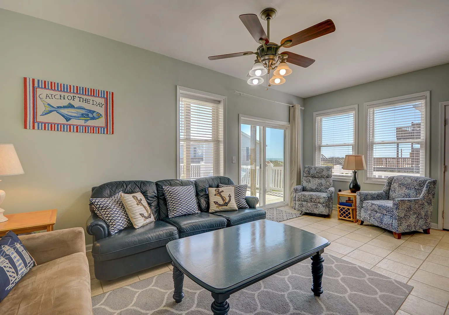 *Pet Friendly* 4 Bedroom Ocean Front Duplex Available October 1st, 2026 through March 31st 2027- ... — Photo 4