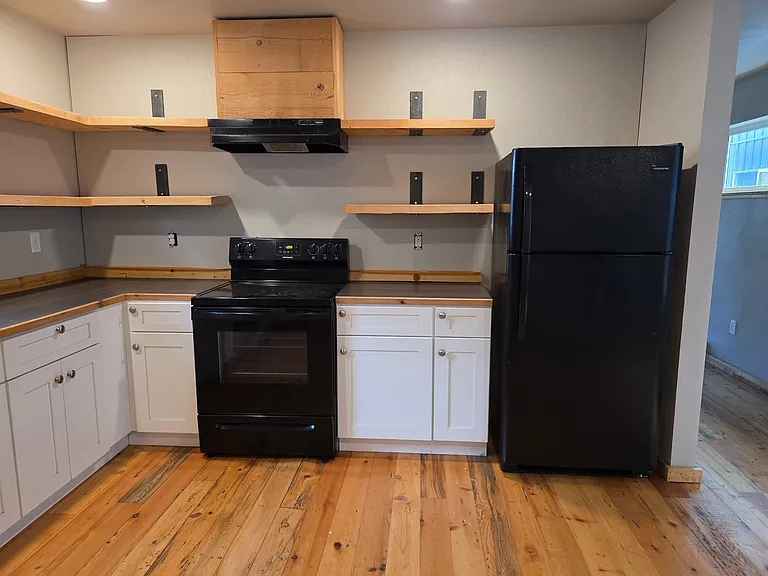 2114 Livingston Ave #B — Photo 1