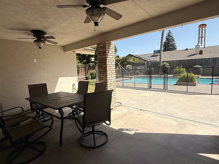 9409 High Oak Dr — Photo 24