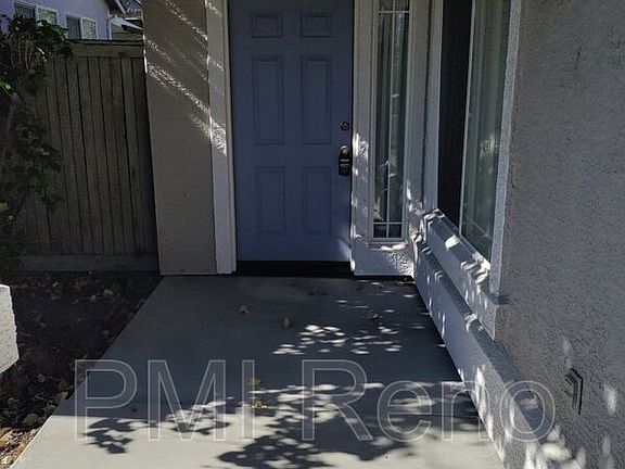 3rd image of 1714 Trek Trl