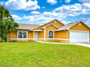 1012 SW Idol Ave, Port Saint Lucie, FL 34953