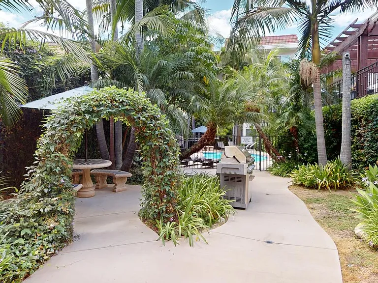 Outdoor Lounge