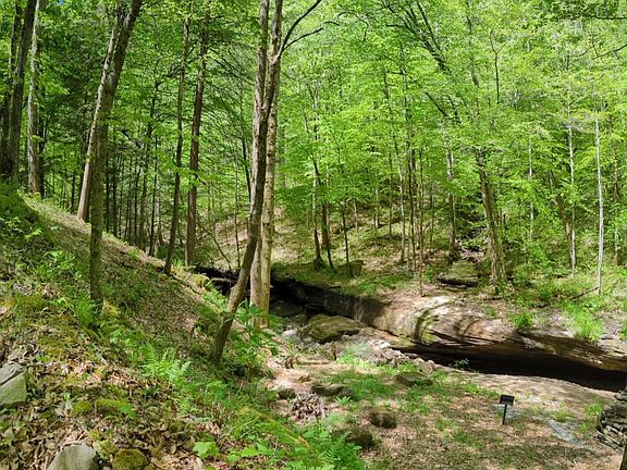 2nd image of Cherokee Ln