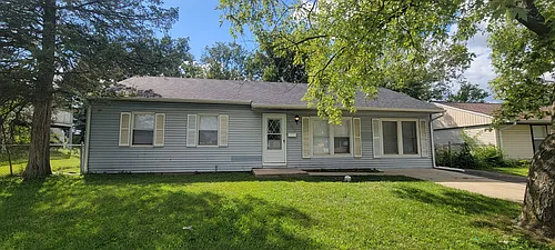 22230 Latonia Ln Photo 1