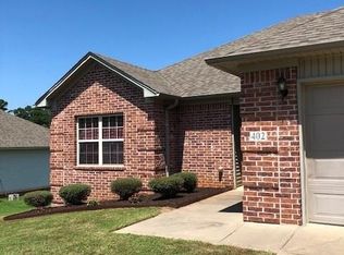 402 Ridgewood, Benton, AR 72015