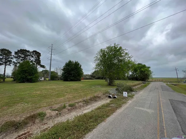 59875A Sexton Dr, Plaquemine, LA 70764