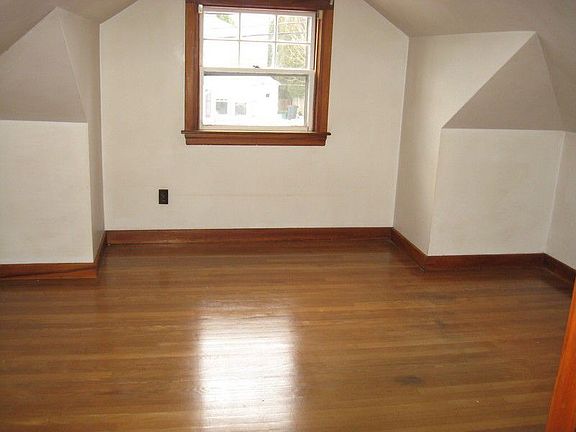 5th image of 6 Bellevue Ave