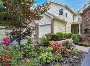 11907 Autumn Trace Ct, Maryland Heights, MO