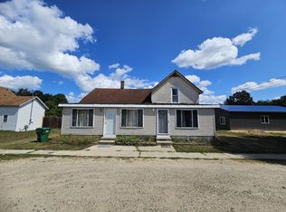 402 N Main St, Hersey, MI 49639