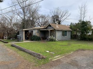 2831 Henderson Rd, Redding, CA 96002