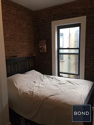 Rented by Bond New York | media 26