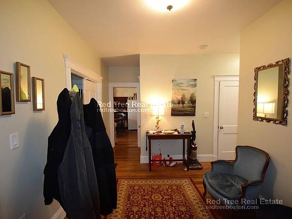 3rd image of 20 Englewood Ave #101JM