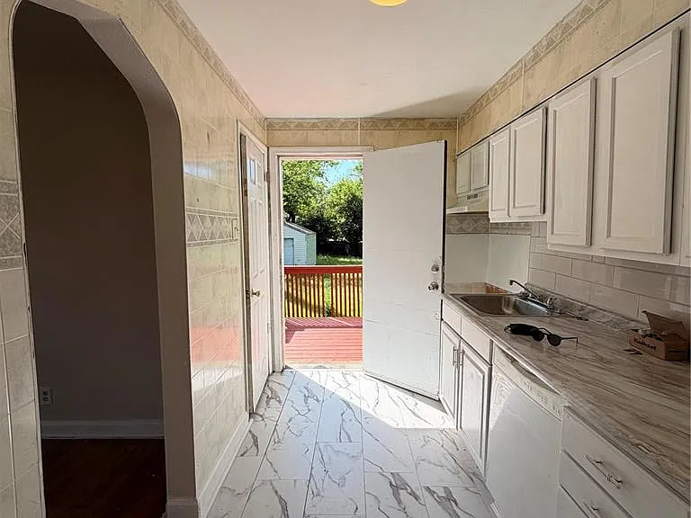 5721 Acme Ave — Photo 6