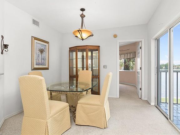 5th image of 2651 Citrus Lake Dr #D-201