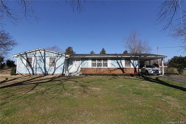 1st image of 3102 Cloninger Rd