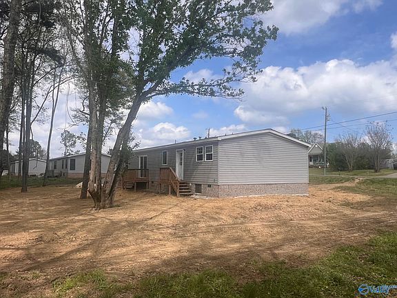 4th image of 106 Martin Ln