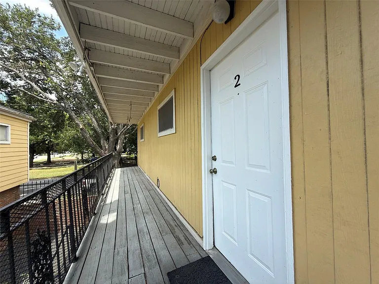 1502 Heights Blvd #2 — Photo 2