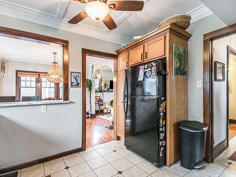 945 Lake Michigan Dr NW — Photo 9