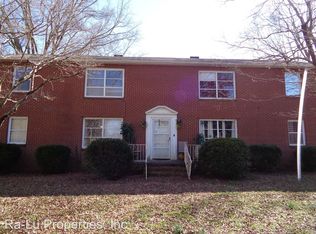 3820 High Point Rd APT 2, Winston Salem, NC 27107