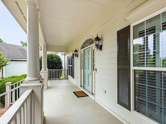 5th image of 217 Fairway Cir
