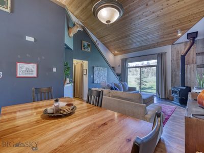 381 Firelight Dr, Big Sky, MT, 59716