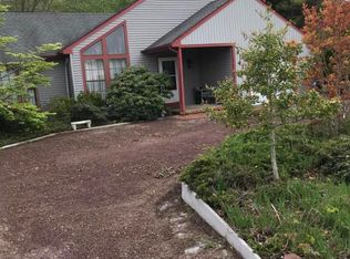 41 Aspen Ln, Manahawkin, NJ 08050