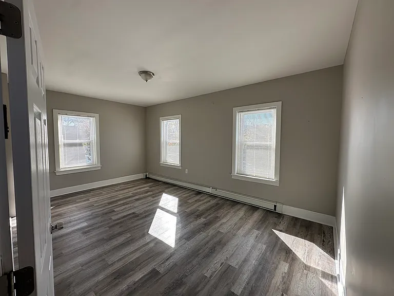 252 Parkway Ave #2 — Photo 12