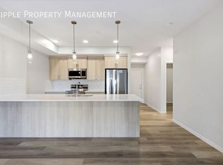 33 Carringham Gate NW #3119, Calgary, AB T3P2H6