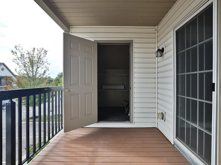 763 Hidden Springs Dr — Photo 30