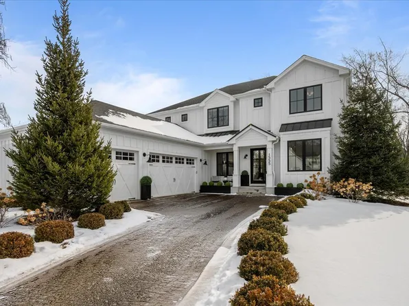 1555 Samanthas Way, Deerfield, IL 60015