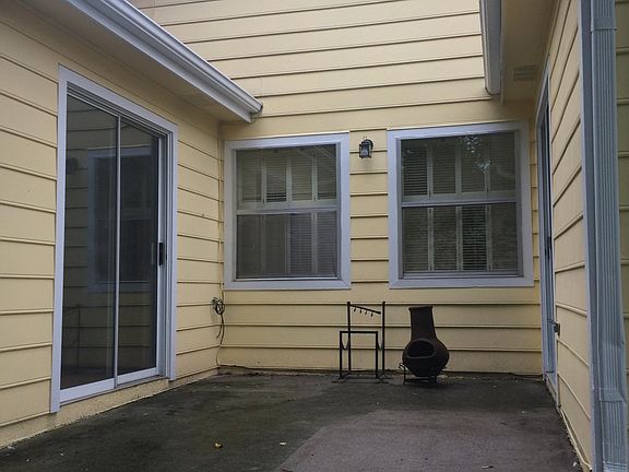 2nd image of 7528 NW Chatham Cir