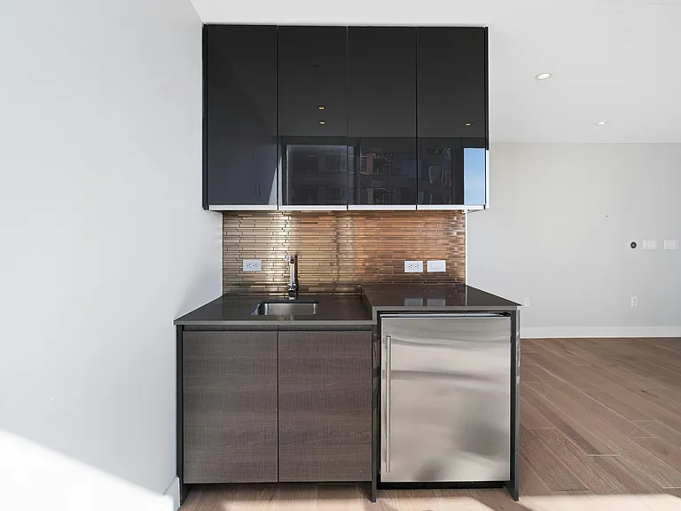 200 Congress Ave #903 — Photo 11