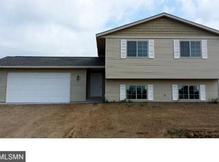 20848-336 L1 #B1, Taylors Falls, MN 55084