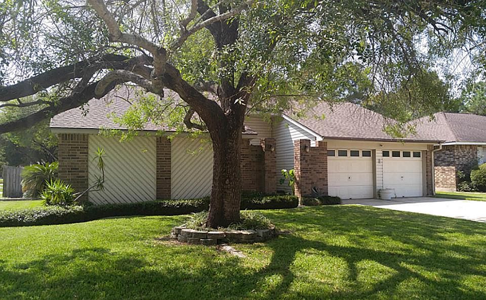 1st image of 2801 Forest Point Dr