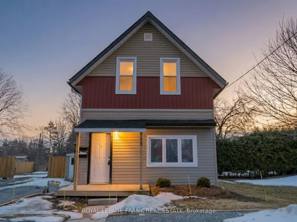 39 Glenelg St E, Kawartha Lakes, ON K9V 1Y9