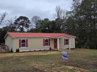 700 Rountree Dr, Valley Grande, AL 36703