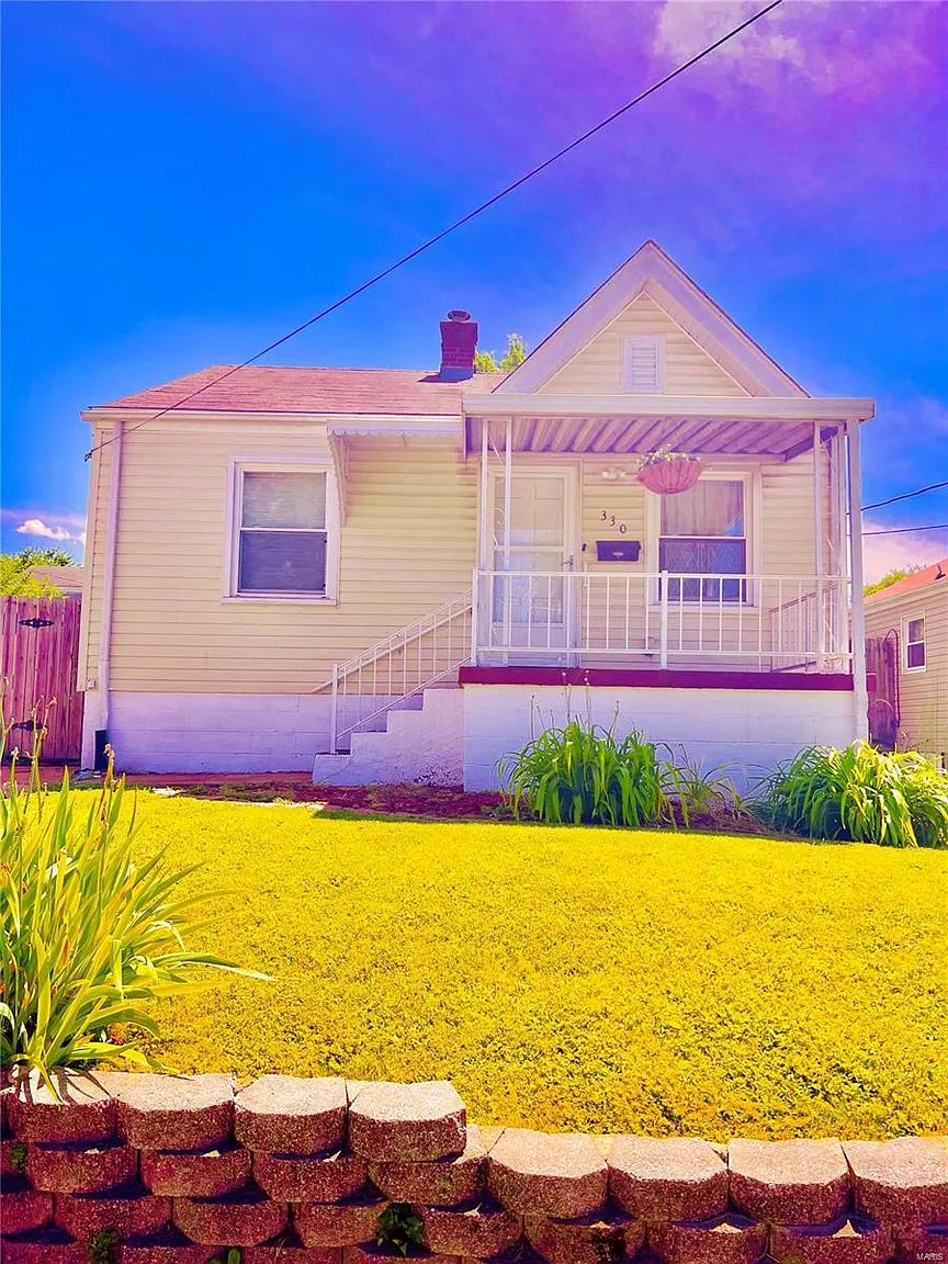 330 Rauhut Ave photo 1