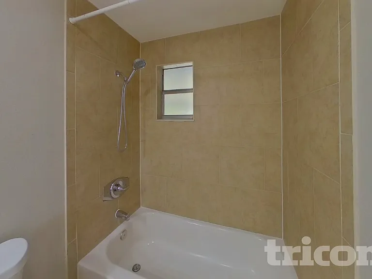 8636 Oriole Ln — Photo 11
