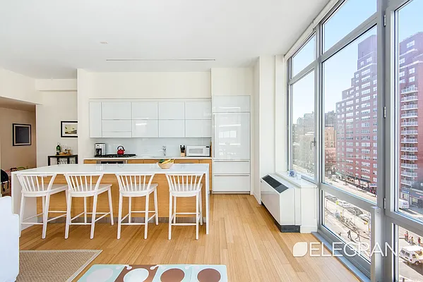 Sold by (Legacy) Elegran | media 2