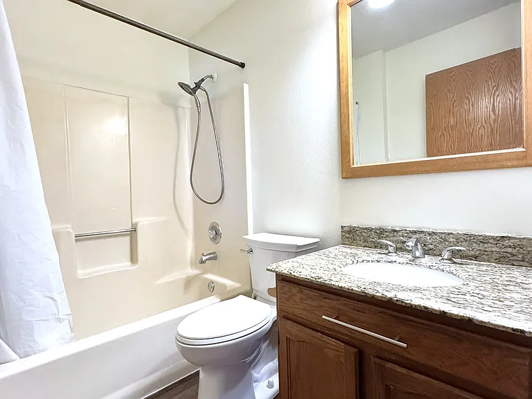 3333 Kennsington Square Rd — Photo 17