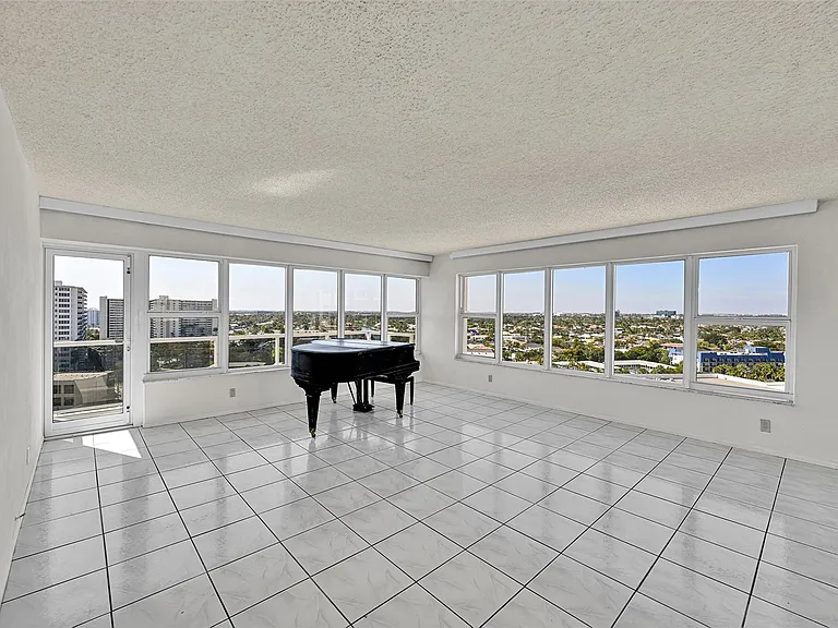 3700 Galt Ocean Dr #1215 — Photo 1