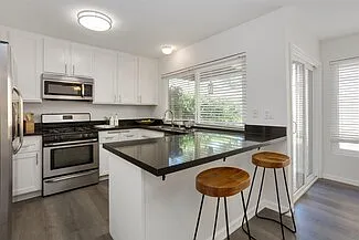10559 Westonhill Dr — Photo 11