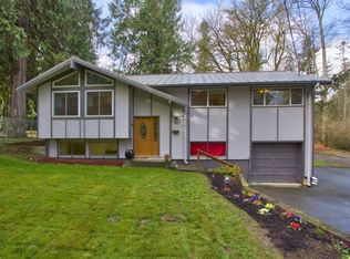 8447 St Hwy 303 NE, Bremerton, WA 98311